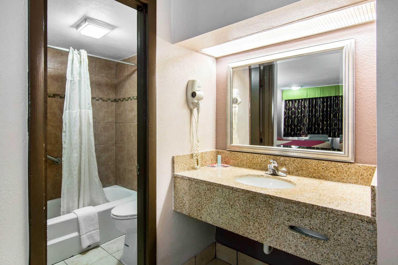 Econo Lodge Weldon - Roanoke Rapids Εξωτερικό φωτογραφία